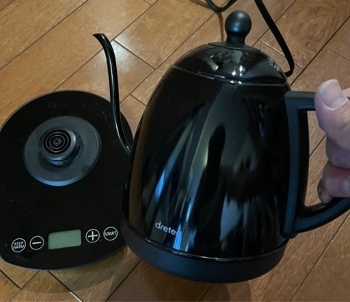 電気ケトル（黒）