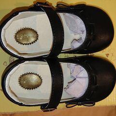 【16cm/未使用】女の子用靴  ブラック/晴れの日/入園式/卒園式/結婚式の画像