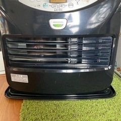 12年製石油ファンヒーター