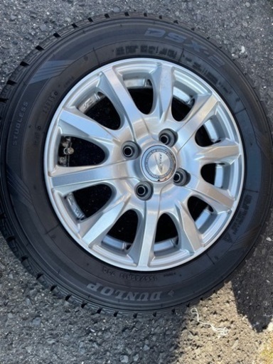 DUNLOP スタッドレスタイヤ　※只今交渉中