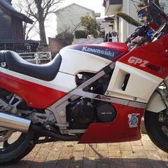 GPZ400R！車検満タン、セル1懐かしの名車の画像