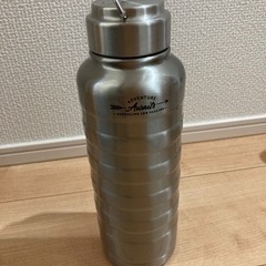 ニトリ水筒ほぼ新品