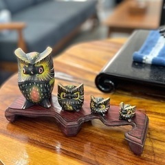 フクロウの木彫りの置物(黒)