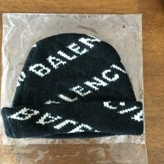 BALENCIAGAのニット帽