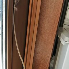 立山アルミ　勝手口通風扉の修理できませんか