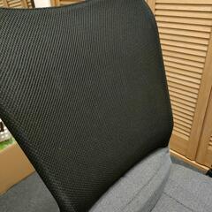 椅子 オフィスチェアの画像