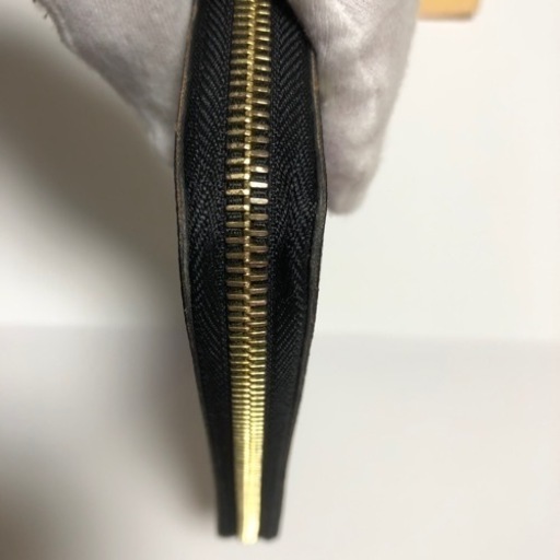 LOUIS  VUITTON  財布