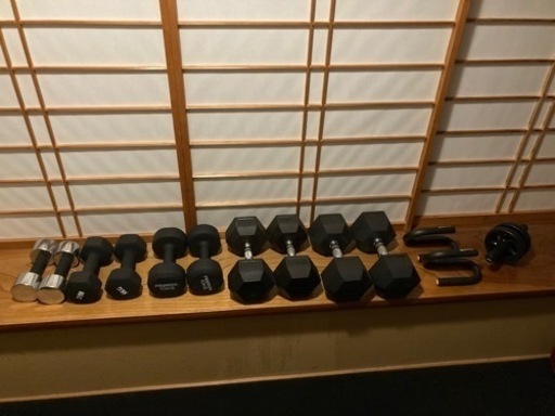 ※お取引中※値下げ【美品】ダンベルセット（5,8,10,15,20kg）+α