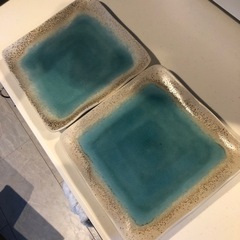 四角いお皿2枚