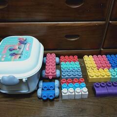 柔らかブロック　68ピース　欠品なし　シリコン製(ゴムのような)