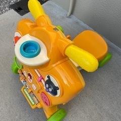 【無料】アンパンマン カー