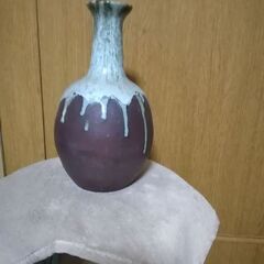 花瓶　知識が無いので写真参照でお願いします　未使用　実家保管品　キズ汚れ欠け無しの画像