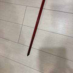 砂浜に魚釣りの竿を立てる道具の画像