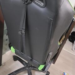 【値下げ】AKRACING エーケーレーシング デスクチェア ゲーミングチェア NITRO-GREEN 緑色
の画像