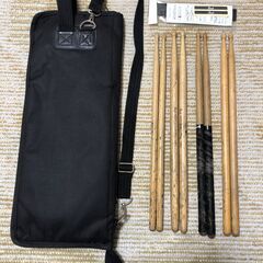 ドラム スティック4組とグリップテープにケース 使用感のある中古品