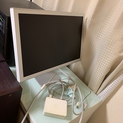 20インチ　アップル　シネマディスプレイ