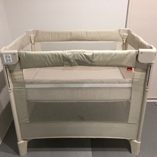 アップリカ(Aprica) ベビーベッド ココネルエアー〈取引中〉