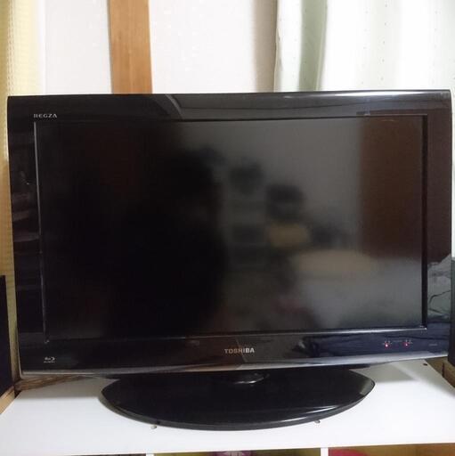 【お話中】32インチ東芝  液晶テレビ ブルーレイディスクプレーヤー搭載 REGZA 32R1BDP