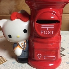 キティーちゃん&ポスト型貯金箱の画像