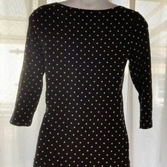 UNIQLO×イネス ド ラ フレサンジュ　黒白ドットの七分袖トップス☆の画像