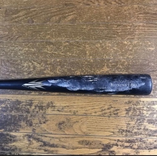 硬式木製バット