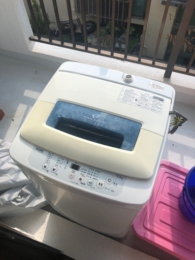 【取引中】洗濯機ハイアール4.2Kg　２０１９年製　JW-K42M