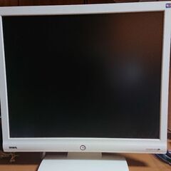 BENQのモニター