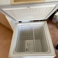 お取引中🌟　冷凍庫　102L 三洋電機　HF-10CFの画像