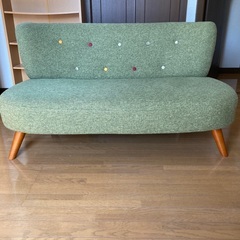 2人掛けソファーです。