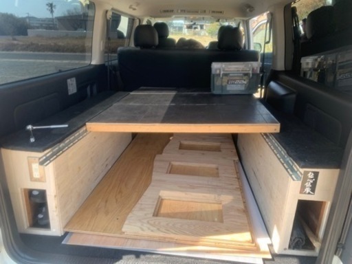 ハイエース二型、ベッドキット