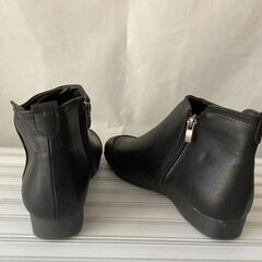 【未使用品】【配送・直接引渡OK】管理番号：D-62-1 　レディースフラットブーツぺったんこショートブーツノーヒールシューズの画像