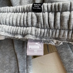 PUMA 長ズボン（サイズ１４０）の画像