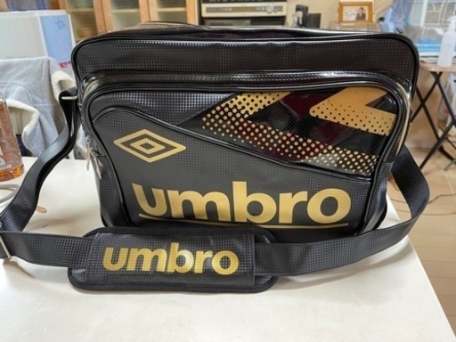 デサントumbroスポーツショルダーバック