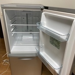 冷蔵庫 panasonic (NR-B148W)の画像