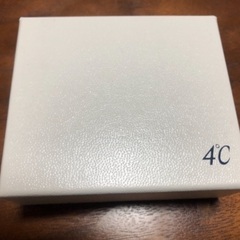 4℃、イヤリング、箱ありの画像