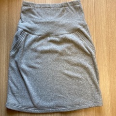 マタニティスカートの画像