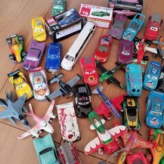 カーズ　トミカの画像
