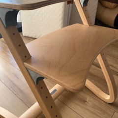 引取先決定】【大幅値下げ】ハイチェア リエンダー leander