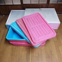 引取終了　衣装ケース　多数