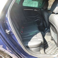 検査4年12月S3 スポーツバック APRstage1チューニング/Bang&Olufsen/アダプティブクルーズ/レイズ18AW/アイバッハ/ワンオフマフラー/黒革/HIDの画像