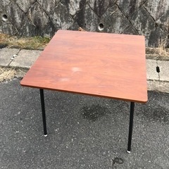 KM111 ニトリ　机　DPWALVE80 横80cm×奥80c...
