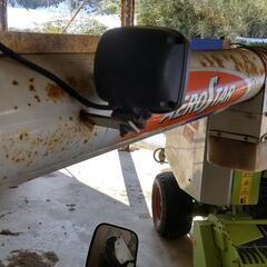 クボタ ARN452 コンバイン アワー862h 4条刈り ５２馬力の画像