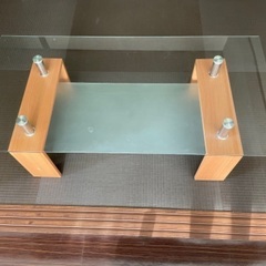 ガラステーブル　　幅120cm×奥行き60cm×高さ40cmの画像