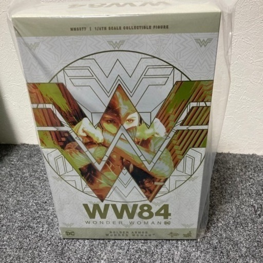 ムービー・マスターピース 1/6 ワンダーウーマン ゴールドアーマー版 [ホットトイズ]