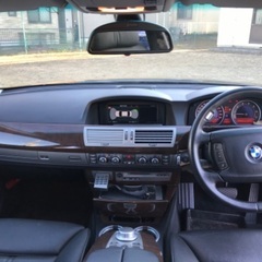 H18 BMW740i サンルーフ付　黒の画像