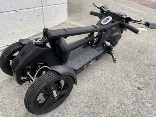 【新車】フロントデュアルホイールモーターサイクル