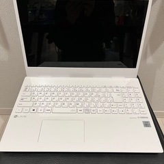 NEC PC-N1575AAW 美品　25年8月保証期間あり