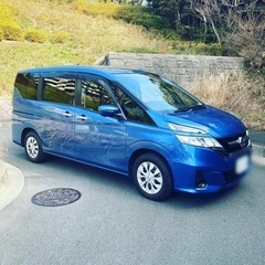 セレナ！パワースライドドア ！アラウンドビュー！走行3.5万キロ！