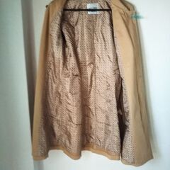 春物コートの画像