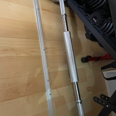 筋トレ　バーベル　ダンベル
